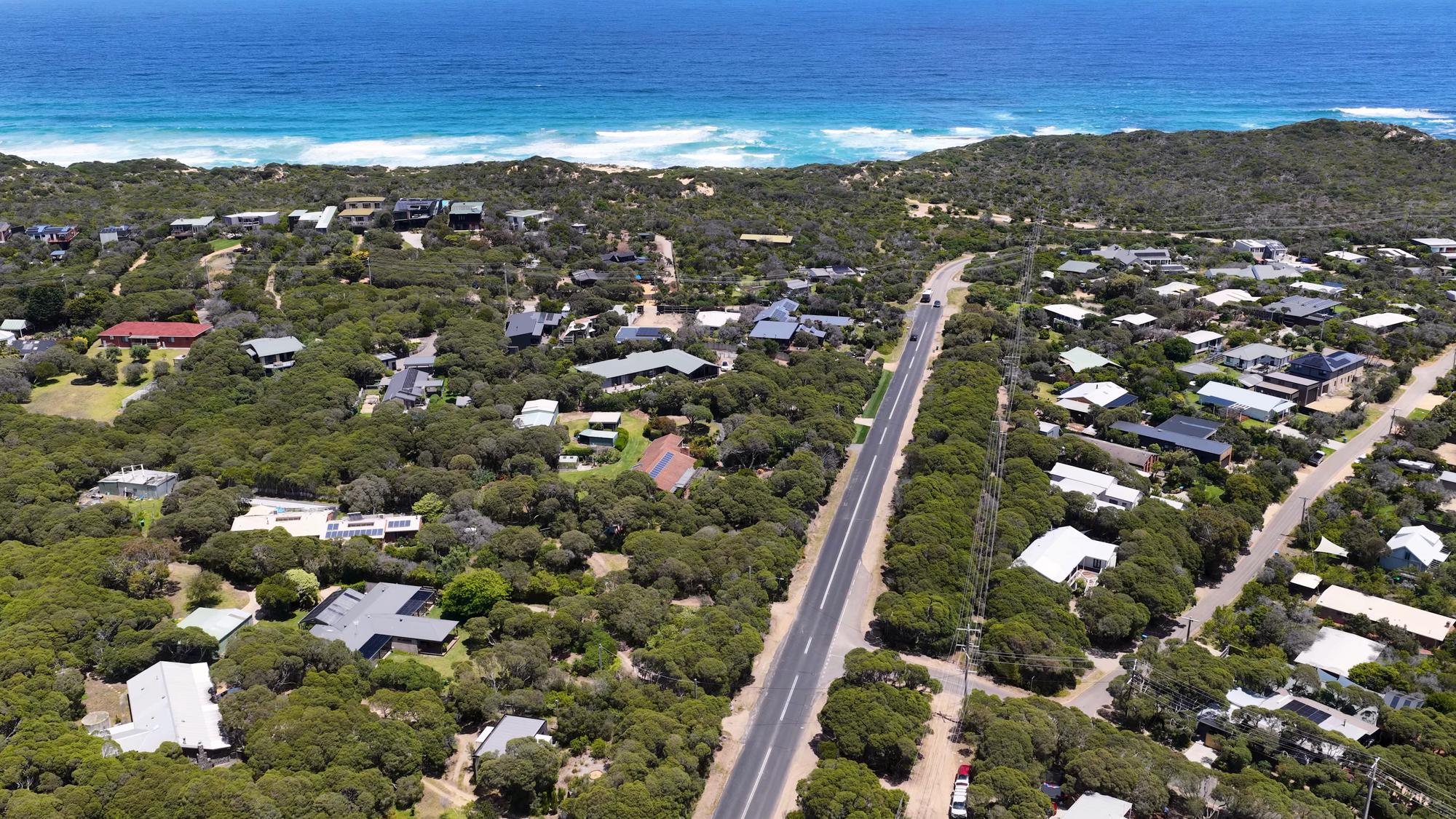 Central Coast Council accelerates $343m infrastructure plan, $331m for Pacific Highway Wyong upgrade